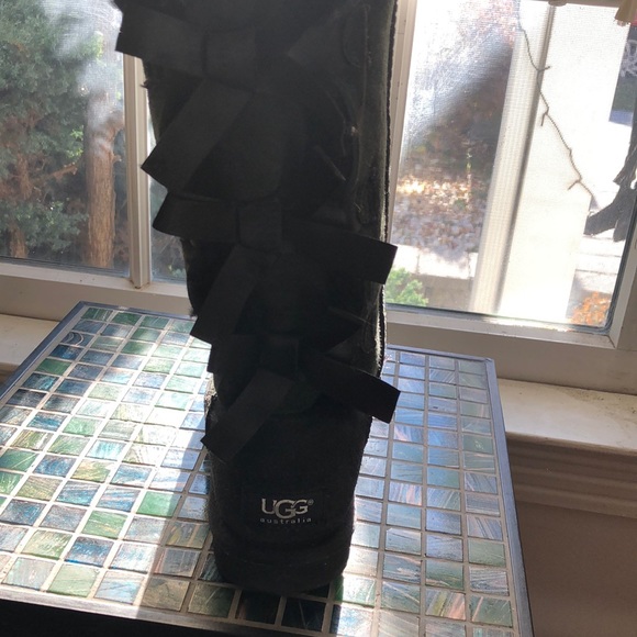 Like new black Uggs. Worn only once. - Picture 1 of 4